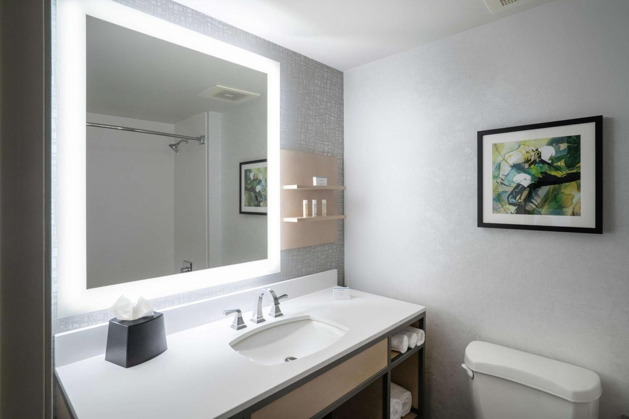 Hilton Garden Inn Louisville East Bagian luar foto