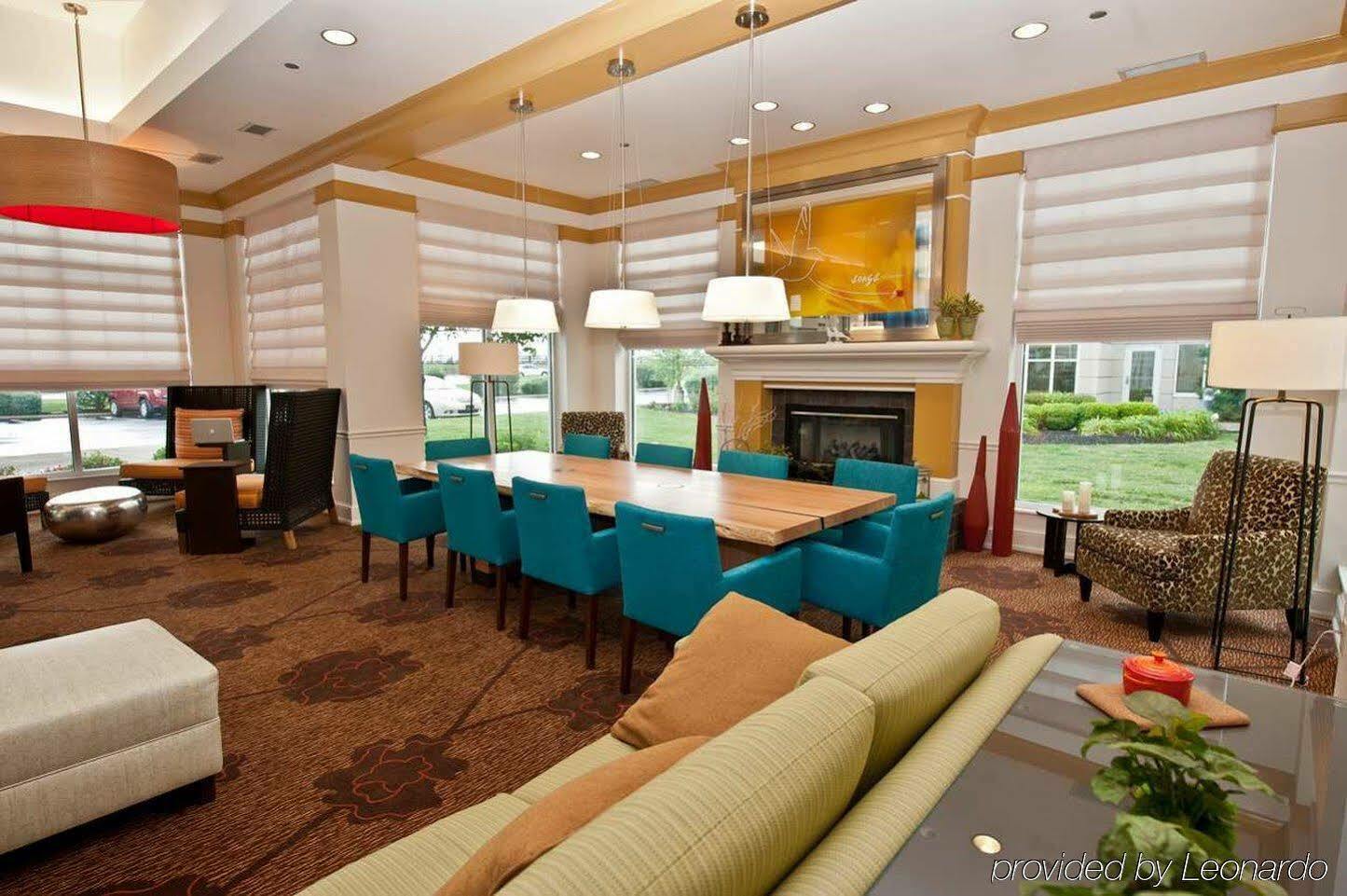 Hilton Garden Inn Louisville East Bagian luar foto
