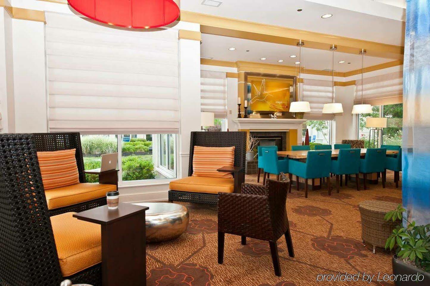 Hilton Garden Inn Louisville East Bagian luar foto